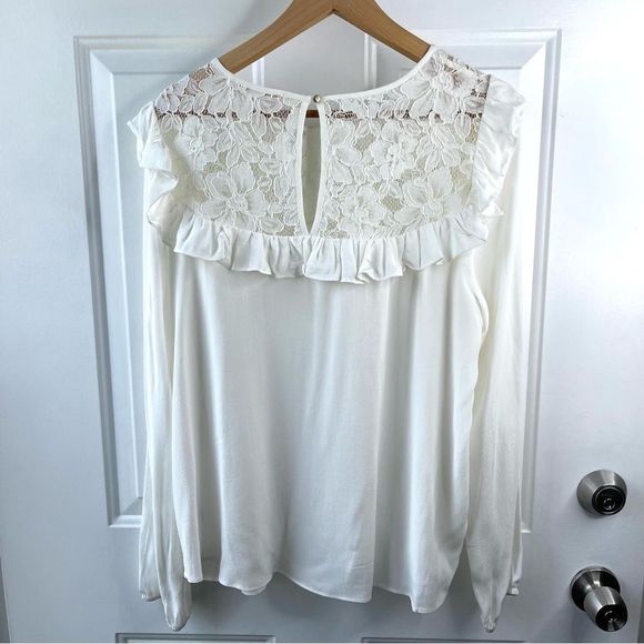 Wayf Long Sleeve Lace Detail White Ivory Blouse Size Medium - Picture 5 of 9